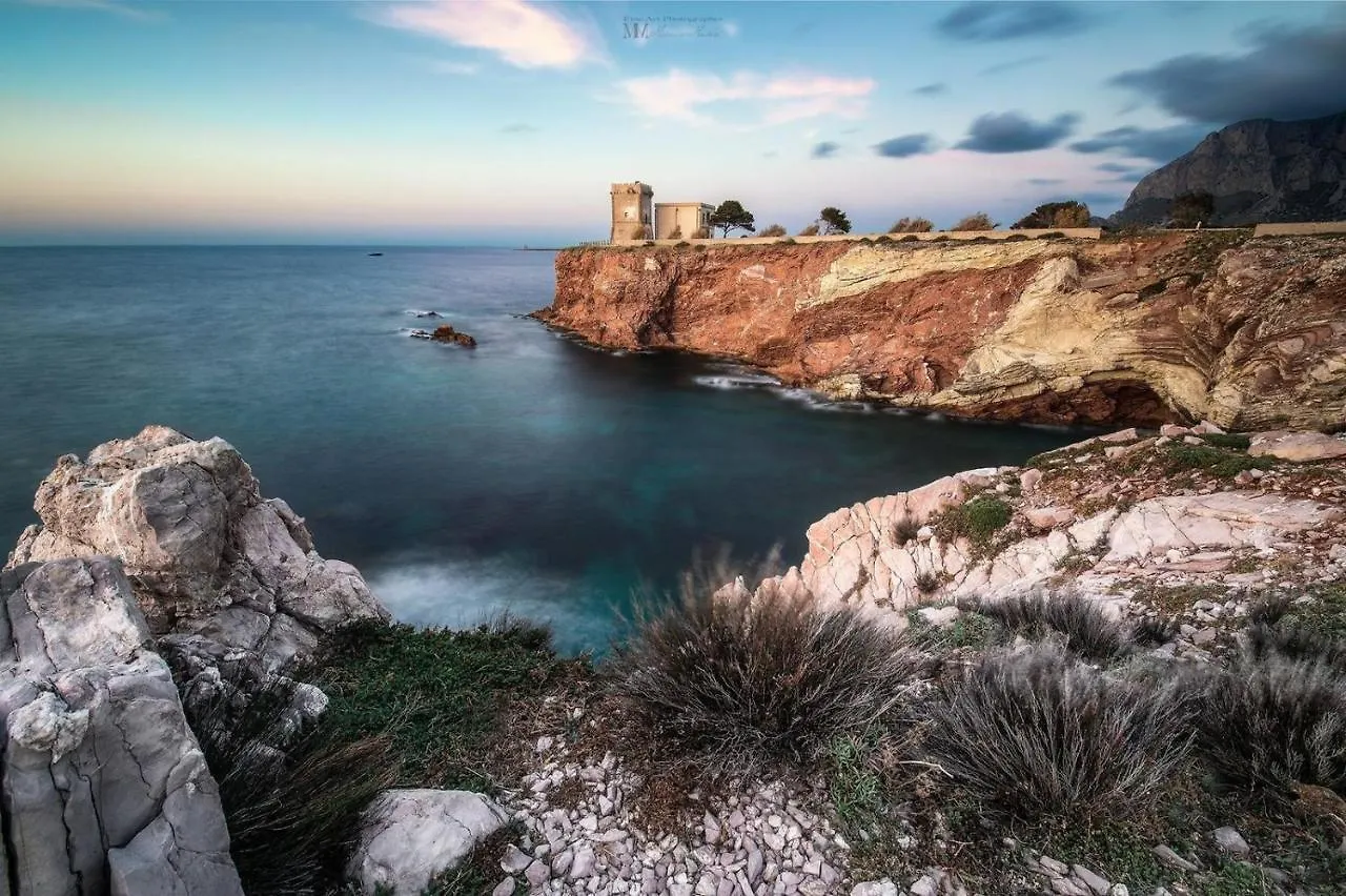 Casa Manzella Bed & Breakfast Terrasini